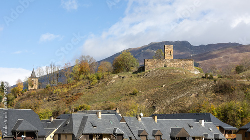 Fotografi Château et Tour de guet de Génos