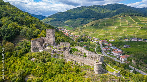 Bild auf Leinwand Ruins of Hinterhaus castle in Austria during a sunny day