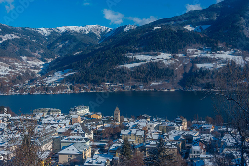 Canvas Print Panorama view of Zell am See during winter, Austria
