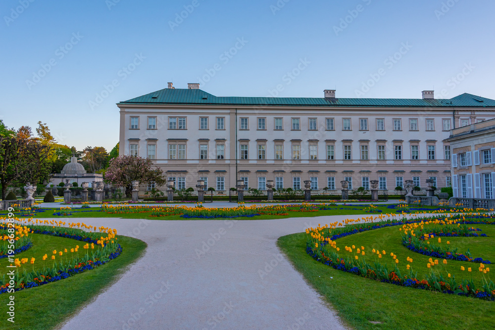 Fototapeta premium Sunrise view of the Mirabell palace and Hohensalzburg fortress i