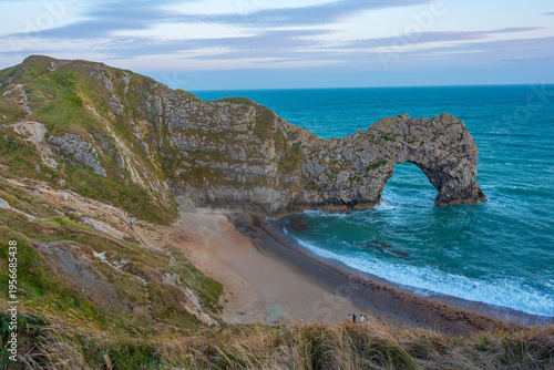 Cuadro en lienzo Sunset view of Durdle door beach in England