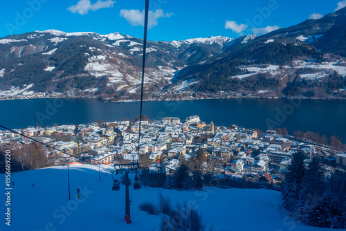 Canvas Print Panorama view of Zell am See during winter, Austria