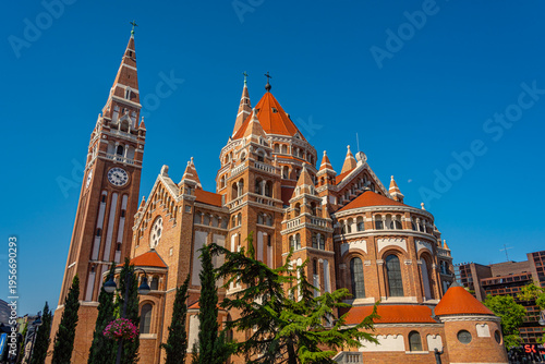 фотографія Summer day at Szeged cathedral in Hungary