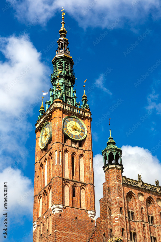 Obraz premium The Main Town Hall in Gdansk, Poland