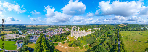 Fotografía Panorama view of Arundel castle in England