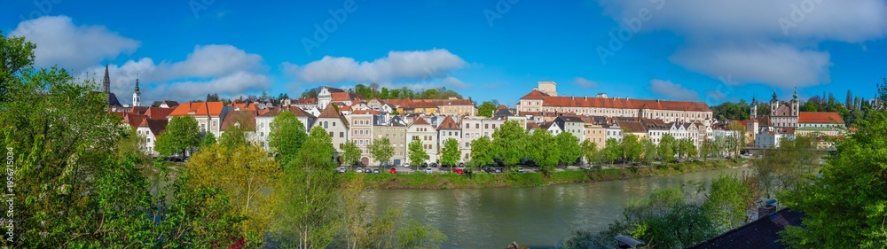 Obraz premium Panorama view of Austrian town Steyr