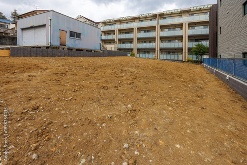 Foto 造成工事が完了した住宅分譲地の空き地