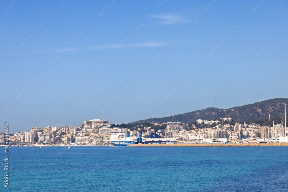 Fototapeta premium Cityscape view at Palma de Mallorca from the sea