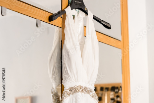 boda, novia, amor, anillos, mujer, gente, novio, casado, familia, ceremonia. casada, celebración, preparativos, detalles, vestido, bata, decoración