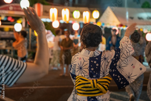 地域活動で盛り上げる８月の盆踊り