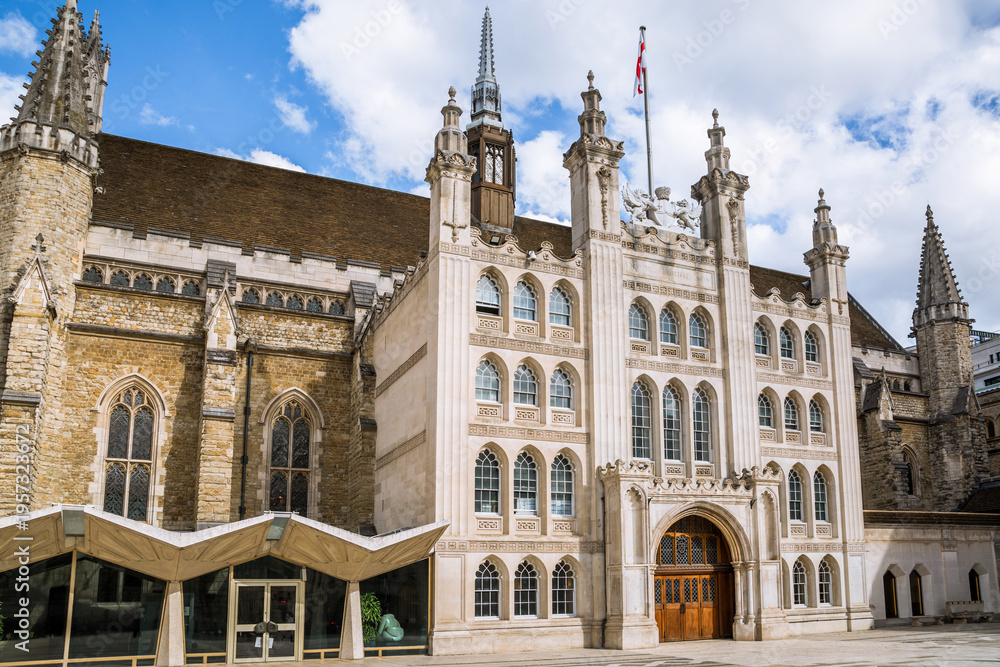 Fototapeta premium Guildhall Plaza with government buildings, Guildhall Art Gallery and St Lawrence Jewry. City of London 
