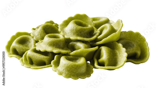 Photos Pile of fresh green spinach tortellini pasta, Italian food ready for cooking, go