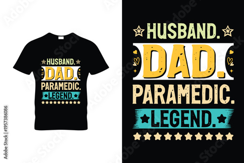 Funny Vintage Husband Dad Paramedic Legend Retro T-Shirt