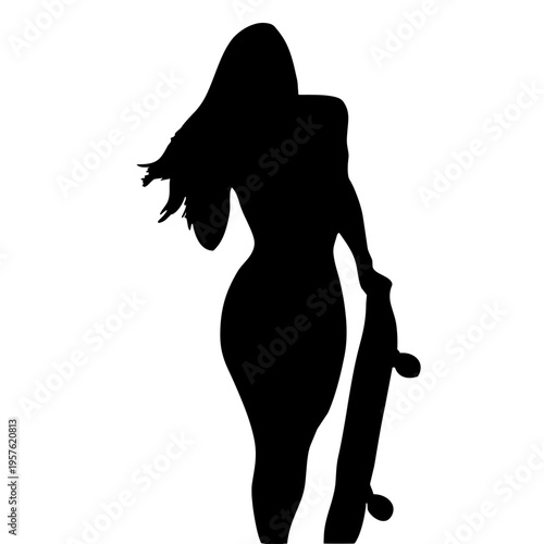 mujer con monopatín