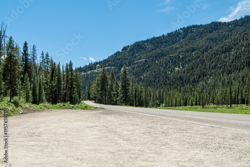 Wallpaper Mural Road to the hills in Yellowstone National Park,  Wyoming,  USA Torontodigital.ca