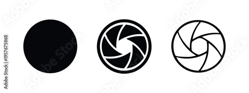 Camera aperture and lens icon set: solid circle, bold outline, and thin outline shutter symbol.