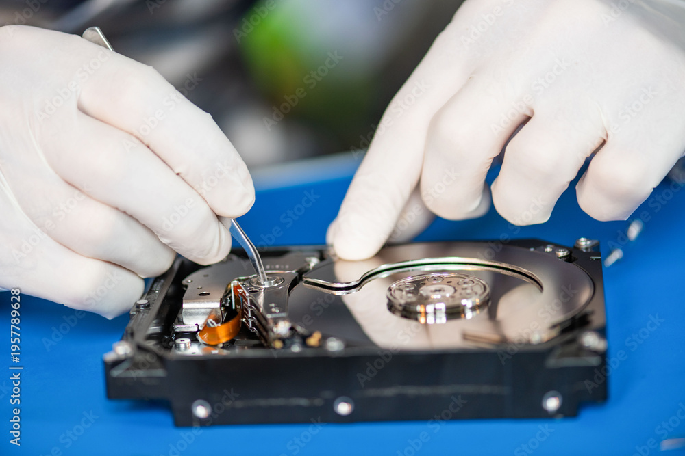 Naklejka premium Hard drive repair process.