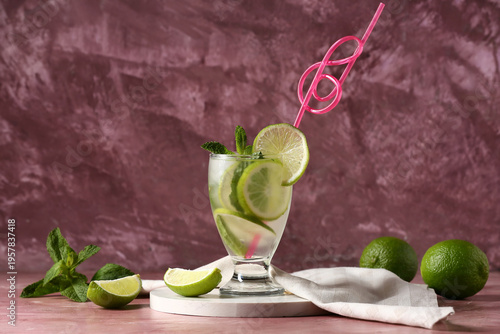 Glass of fresh Mojito cockt...