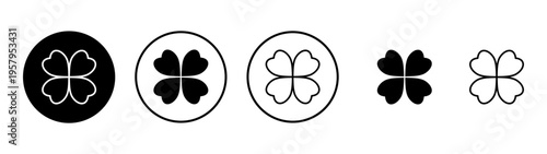 Clover icon vector. clover sign and symbol. four leaf clover icon.