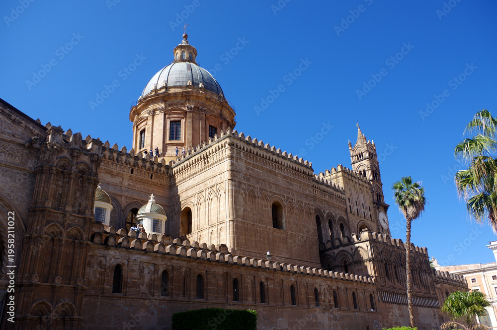 Fototapeta premium La cathédrale de Palerme, sicile
