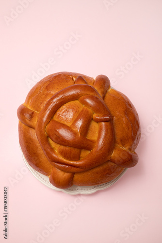 Fresh portuguese Easter folar on dish