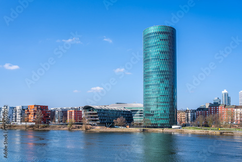 Blick über Westhafen, Frank...