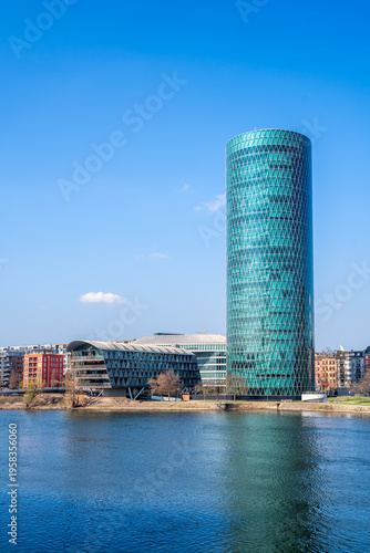 Blick über Westhafen, Frank...