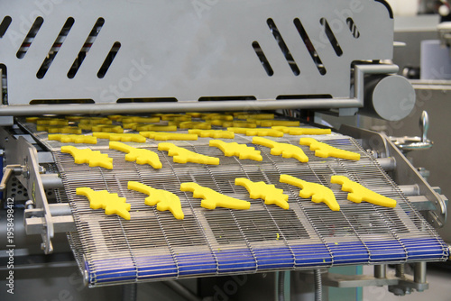 Wallpaper Mural Dinosaur Figures on a Demonstration Food Machine. Torontodigital.ca