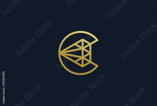 Initial Letter C Diamond Jewelry logo. Letter C with diamond combination. usable for branding and business logos. Flat Logo Design Template. vector illustration