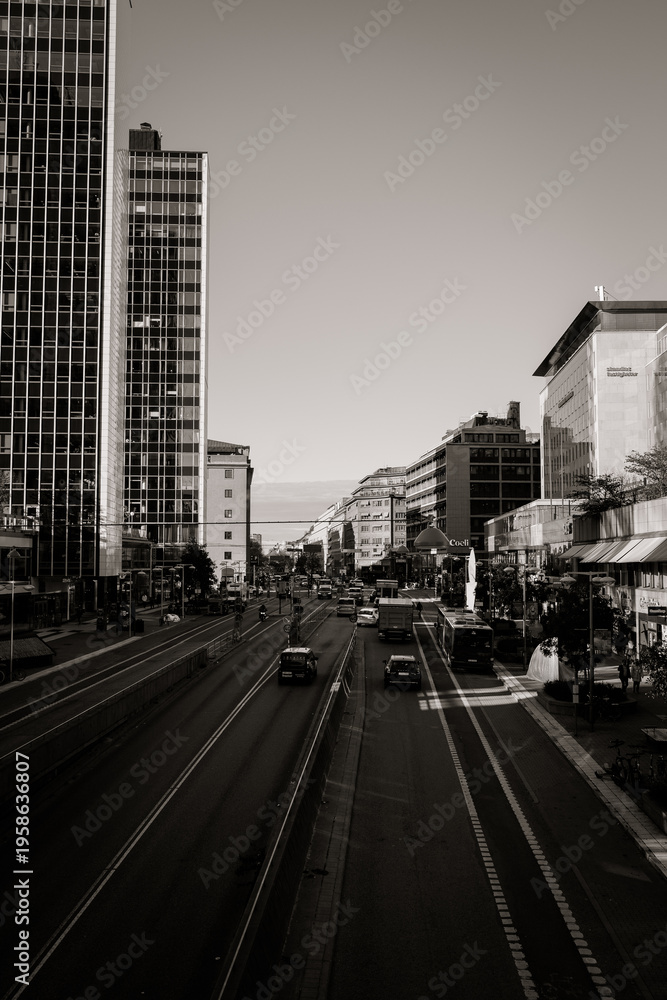 Obraz premium Modern office buildings in city street
