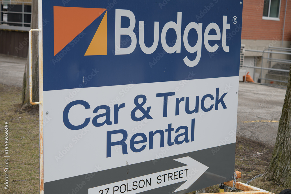 Obraz premium roadside sign of Budget Car & Truck Rental located at 37 Polson St, Toronto