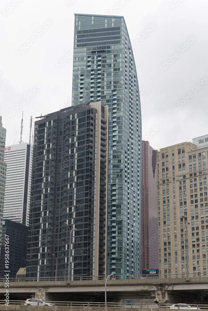 Obraz premium south elevation of 1 The Esplanade and the L-Tower at 8 The Esplanade with towers in the financial district, Toronto