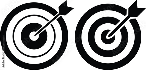 Two contrasting target illustrations with arrows indicating accuracy and precision differences