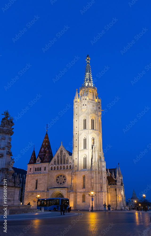 Obraz premium the Matthias Church in Budapest at blue hour Hungary Europe