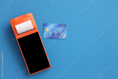 Payment terminal with credi...