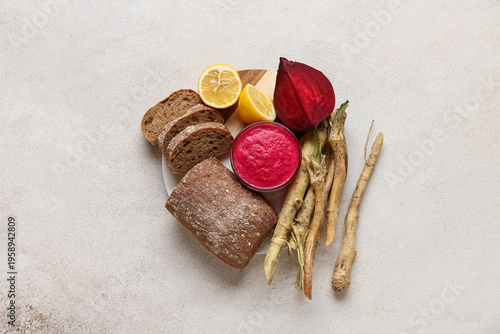 Bowl of horseradish sauce w...