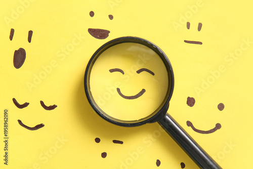 Different drawn emotion fac...