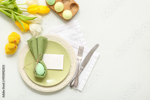 Beautiful table setting wit...