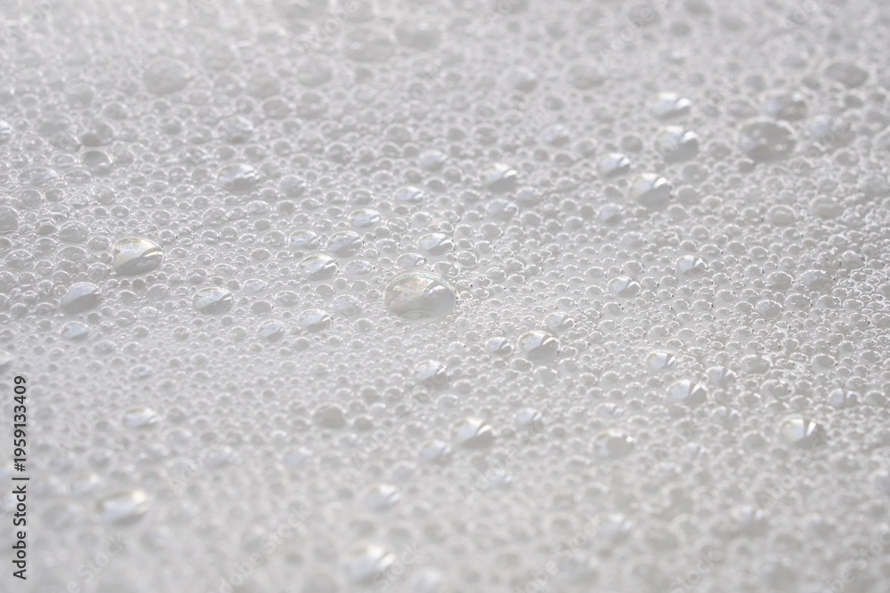 Obraz premium Closeup abstract white soap foam bubbles texture background