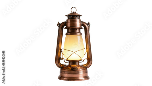 Foto Vintage copper oil lantern with glowing light, old-fashioned camping lamp, antiq