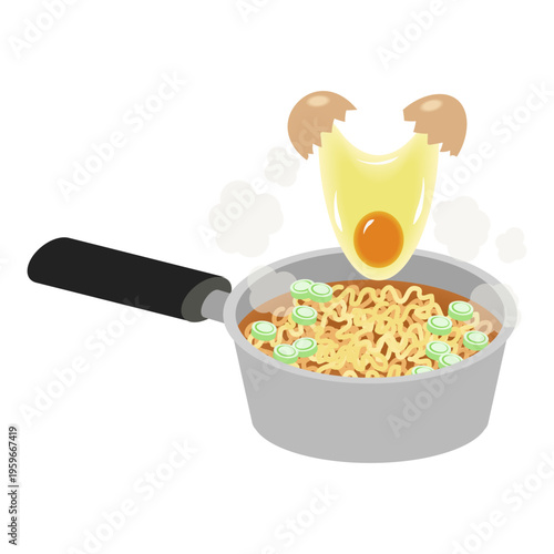 生たまごを落とす鍋に入ったインスタントラーメン