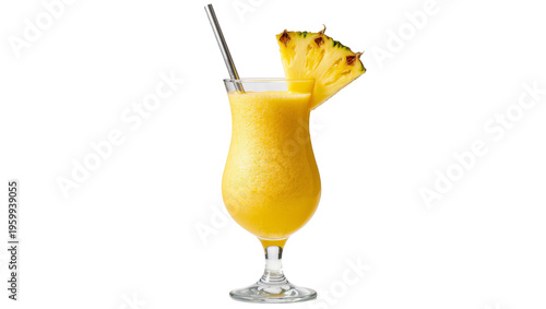 Foto Vibrant pineapple juice smoothie cocktail in a glass with a straw and fruit garn