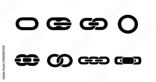 Strength and continuity links: heavy chain, welded link, double chain, circular loop, reinforced link, interlocked rings, chain pattern, solid connector