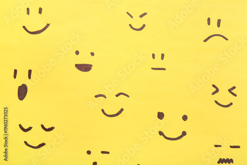 Different drawn emotion fac...