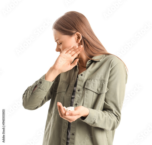 Young female junkie rejecti...