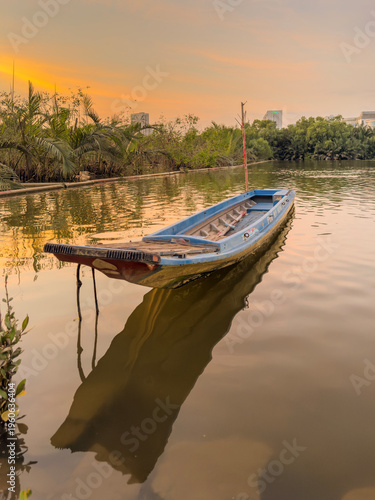 HO CHI MINH CITY, VIETNAM - MARCH 29, 2026 view of Crescent lake from Starlight Crescent bridge during sunset