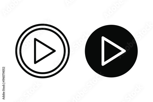 Free Download Circular Play Button Media Control Icon for Video and Audio Playback - GFXLoad