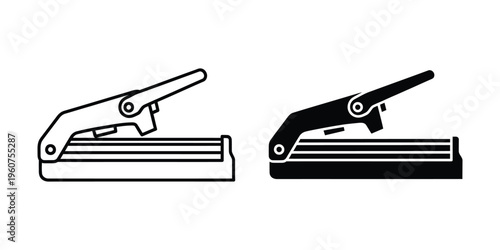 Comparison of two types of staplers in open and closed positions