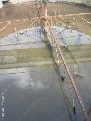 Tapety artystyczne sewage