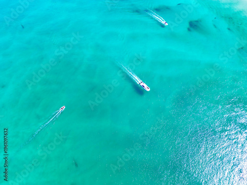 Foto Boats around Crab Island of Destin, Florida